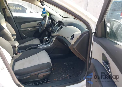 2011 Chevrolet Cruze Ls z USA, uszkodzony, nr VIN 1G1PC5SH5B7145981